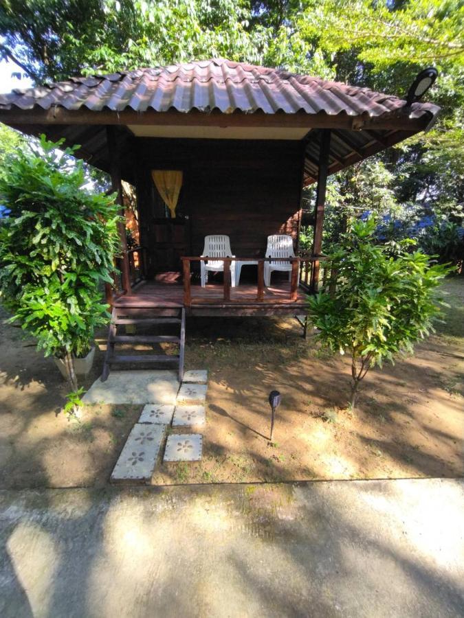 Eco Bungalow パヤム島 エクステリア 写真
